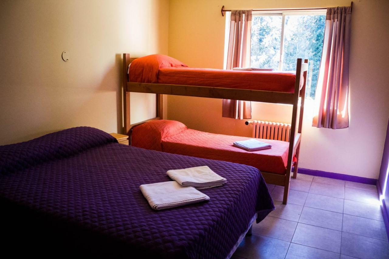 Hostel De La Plaza Amalia ซานคาร์ลอส เด บาริโลเช ภายนอก รูปภาพ